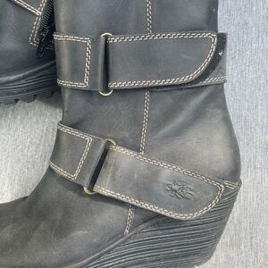 Fly London Sz 40 Boot